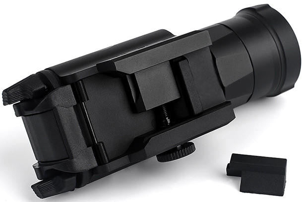 ACW XH35 800 Lumen Tactical Pistol Light, Black